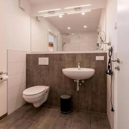 Mit Aussenpool, Sauna Und Fitnessbereich Donaueschingen