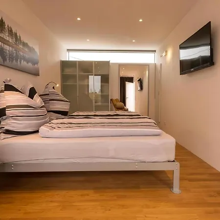 Holiday home Mit Aussenpool, Sauna Und Fitnessbereich Donaueschingen