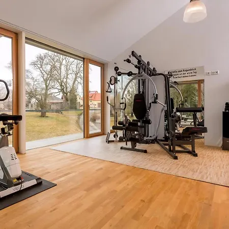 Mit Aussenpool, Sauna Und Fitnessbereich Holiday home *