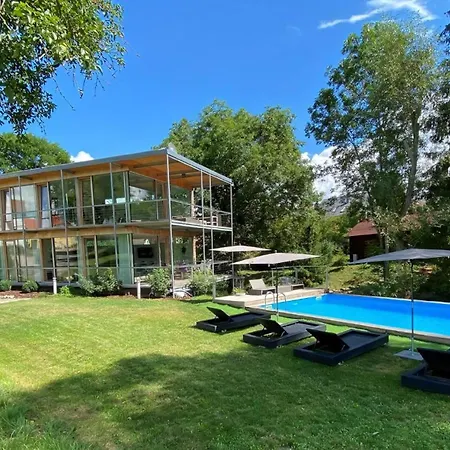 Holiday home Mit Aussenpool, Sauna Und Fitnessbereich Donaueschingen